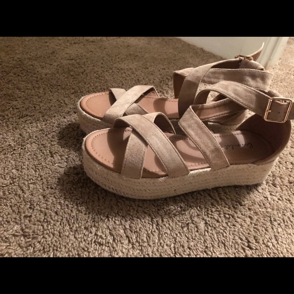 Espadrilles - image 2